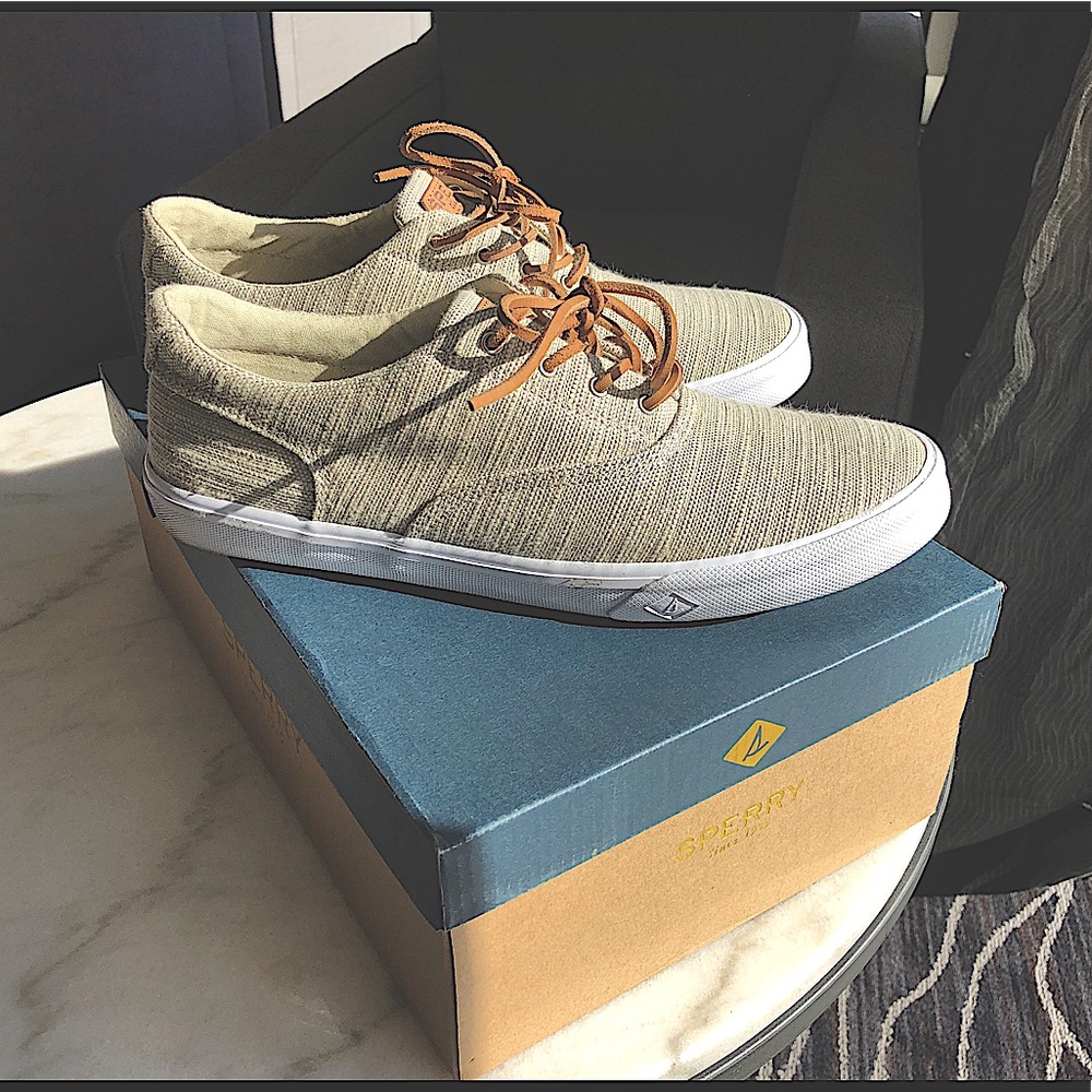 ⛵️⛵️Sperry Tops⛵️⛵️ - Picture 4 of 7